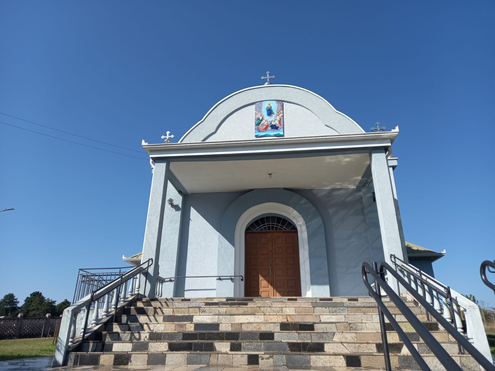 Vista frontal da Igreja Assunção de Nossa Senhora, Guajuvira, Araucária
